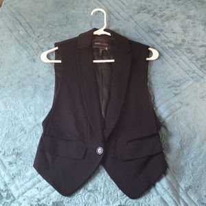 BCBG MAXAZRIA, size XS, black vest.